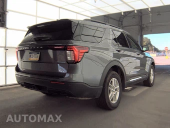 2025 Ford Explorer Active - miniatura 5