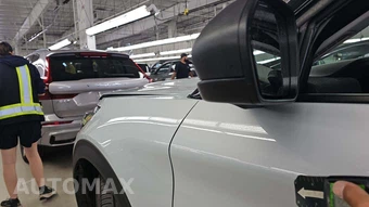 2025 Ford Explorer Active - miniatura 31