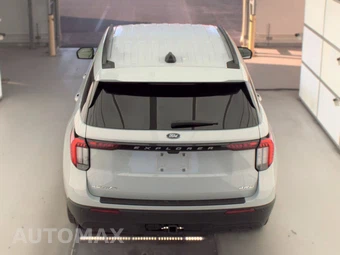 2025 Ford Explorer Active - miniatura 6