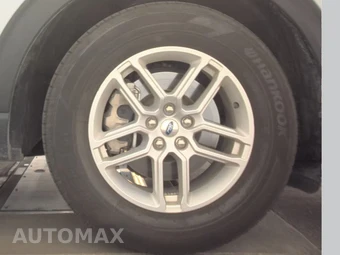 2025 Ford Explorer Active - miniatura 10