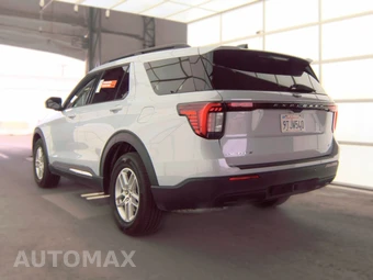 2025 Ford Explorer Active - miniatura 8