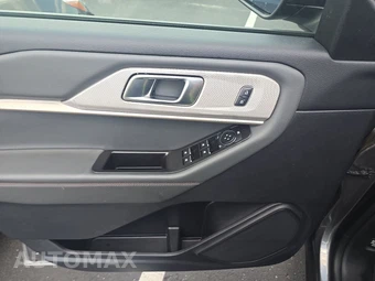 2025 Ford Explorer Active - miniatura 15