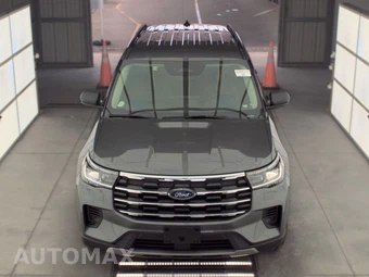 2025 Ford Explorer Active - miniatura 2