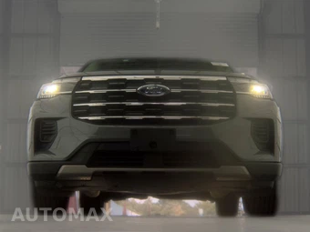 2025 Ford Explorer Active - miniatura 3