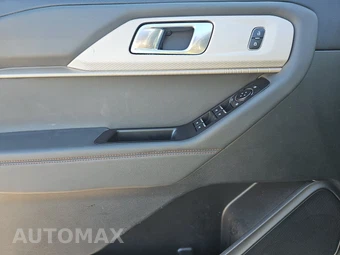 2025 Ford Explorer Active - miniatura 15