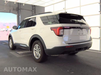 2025 Ford Explorer Active - miniatura 8