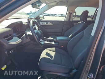 2025 Ford Explorer Active - miniatura 13