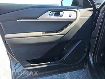 2025 Ford Explorer Active - miniatura 15