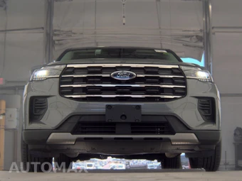 2025 Ford Explorer Active - miniatura 3