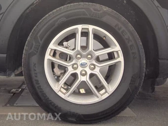 2025 Ford Explorer Active - miniatura 10
