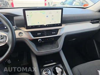2025 Ford Explorer Active - miniatura 17
