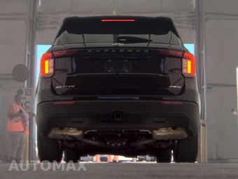 2025 Ford Explorer Active - miniatura 7