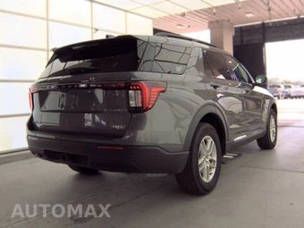 2025 Ford Explorer Active - miniatura 5