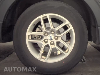 2025 Ford Explorer Active - miniatura 11