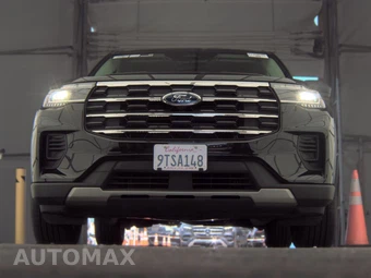 2025 Ford Explorer Active - miniatura 3