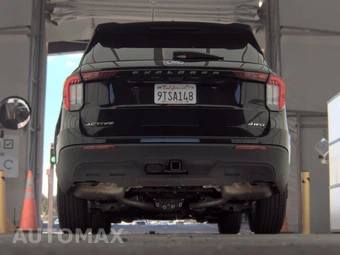 2025 Ford Explorer Active - miniatura 7