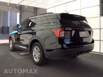 2025 Ford Explorer Active - miniatura 8