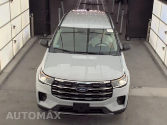 2025 Ford Explorer Active - miniatura 2