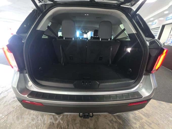 2025 Ford Explorer Active - miniatura 15