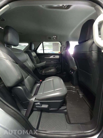 2025 Ford Explorer Active - miniatura 17