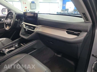 2025 Ford Explorer Active - miniatura 20
