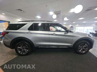 2025 Ford Explorer Active - miniatura 4