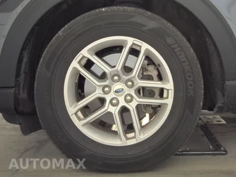 2025 Ford Explorer Active - miniatura 9
