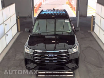 2025 Ford Explorer Active - miniatura 2