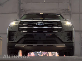 2025 Ford Explorer Active - miniatura 3
