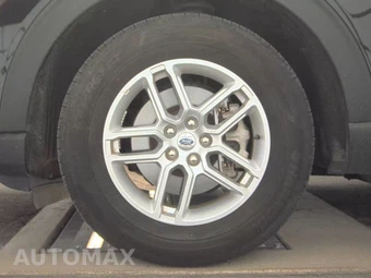 2025 Ford Explorer Active - miniatura 9