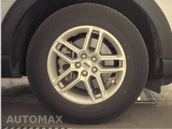 2025 Ford Explorer Active - miniatura 10