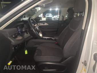 2025 Ford Explorer Active - miniatura 13
