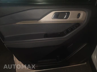 2025 Ford Explorer Active - miniatura 15