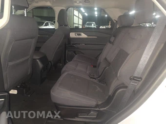 2025 Ford Explorer Active - miniatura 19