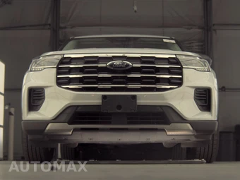 2025 Ford Explorer Active - miniatura 3