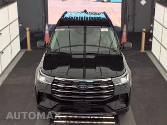 2025 Ford Explorer Active - miniatura 2