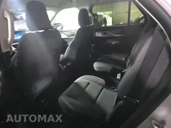2025 Ford Explorer Active - miniatura 19