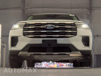 2025 Ford Explorer Active - miniatura 3
