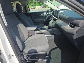 2025 Ford Explorer Active - miniatura 8