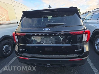 2025 Ford Explorer Active - miniatura 5