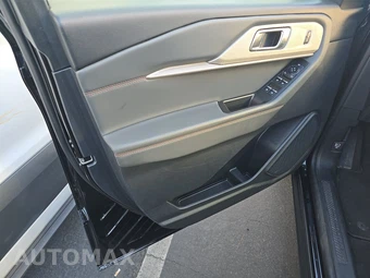 2025 Ford Explorer Active - miniatura 9