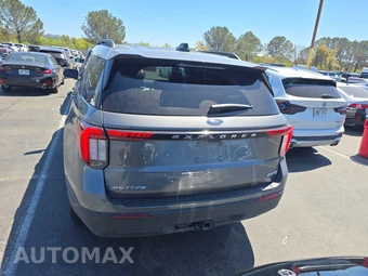2025 Ford Explorer Active - miniatura 5