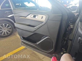 2025 Ford Explorer Active - miniatura 15