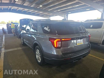 2025 Ford Explorer Active - miniatura 8