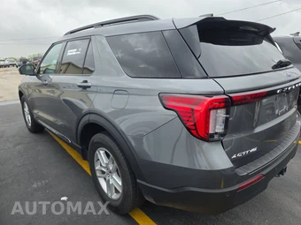 2025 Ford Explorer Active - miniatura 6