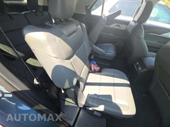 2025 Ford Explorer Active - miniatura 17