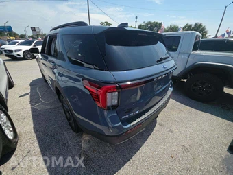 2025 Ford Explorer Active - miniatura 2