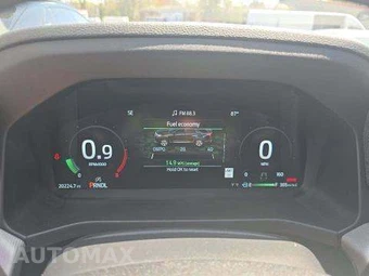 2025 Ford Explorer Active - miniatura 9