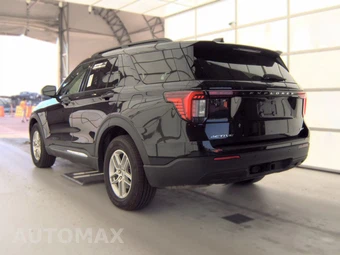 2025 Ford Explorer Active - miniatura 8