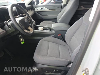 2025 Ford Explorer Active - miniatura 13